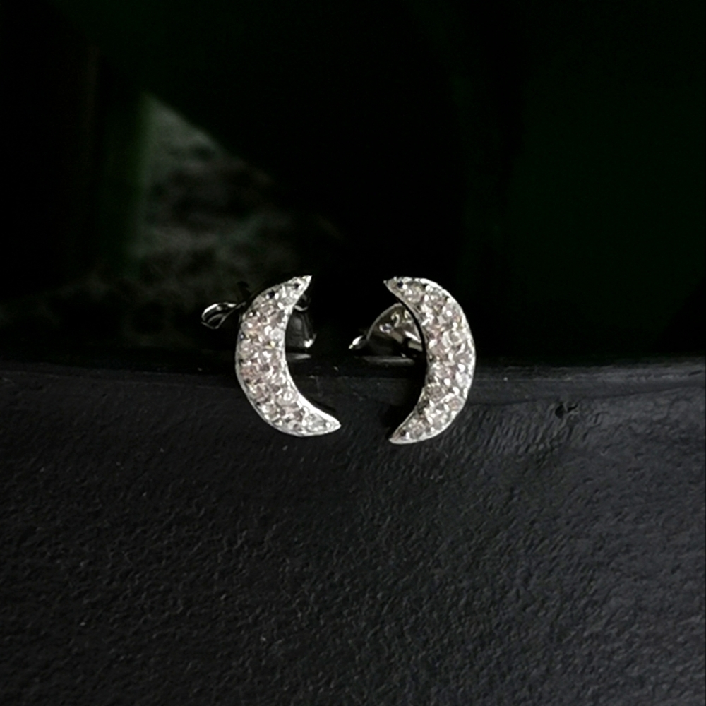 Sterling silver cz crescent moon stud earrings 🆕